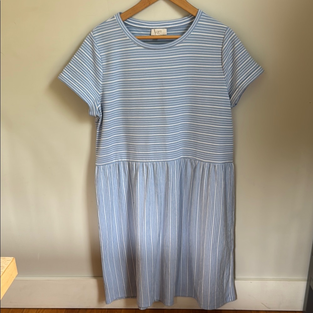 Loft outlet t shirt dress